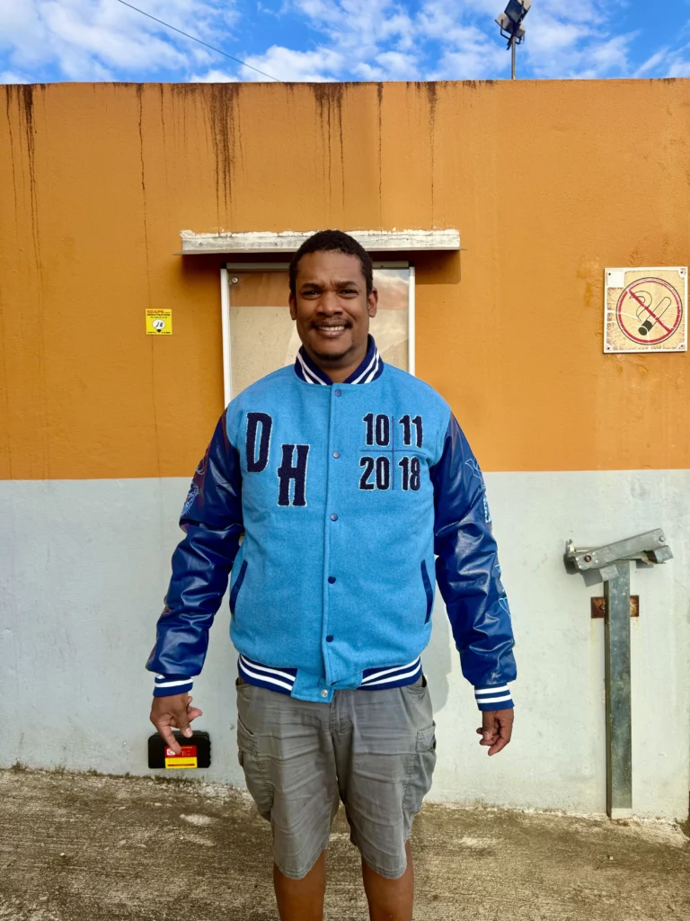 Veste bleue esprit varsity